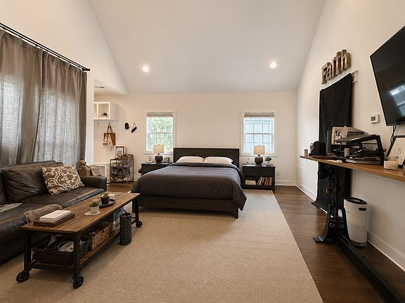 2nd image of 709 S 15th St #1