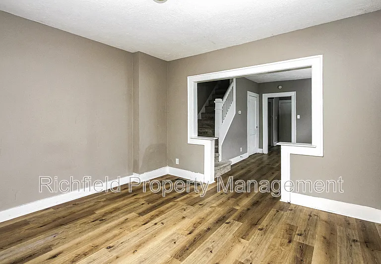 1723 Laurel St — Photo 19