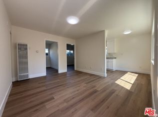 1716 Locust Ave APT 4, Long Beach, CA 90813