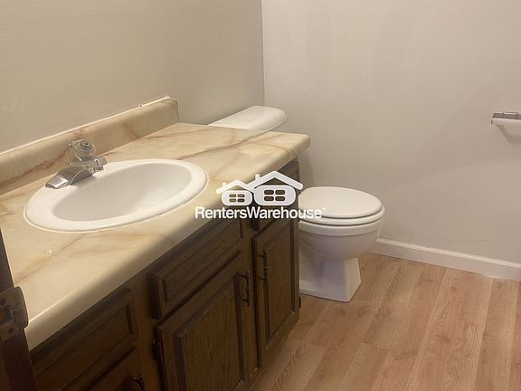 4th image of 10422 W Kiehnau Ave #10422