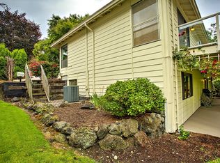 3809 Northshore Blvd NE, Tacoma, WA 98422