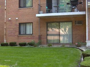 7315 157th St #1A, Orland Park, IL 60462