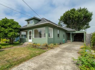 1902 6th St, Tillamook, OR 97141