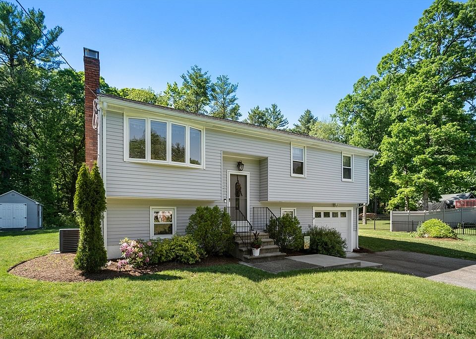 1st image of 14 Kendall Park