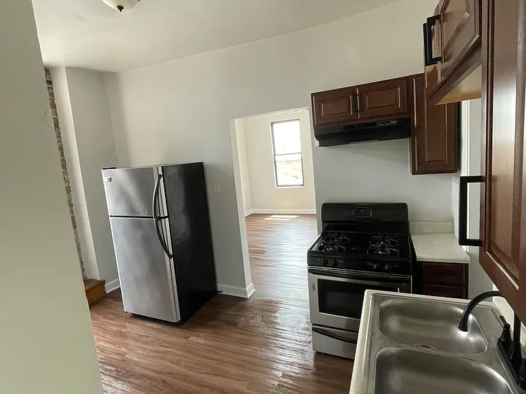 2065 Coulter St #2409-11 — Photo 19