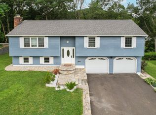 90 Haddad Rd, Waterbury, CT 06708