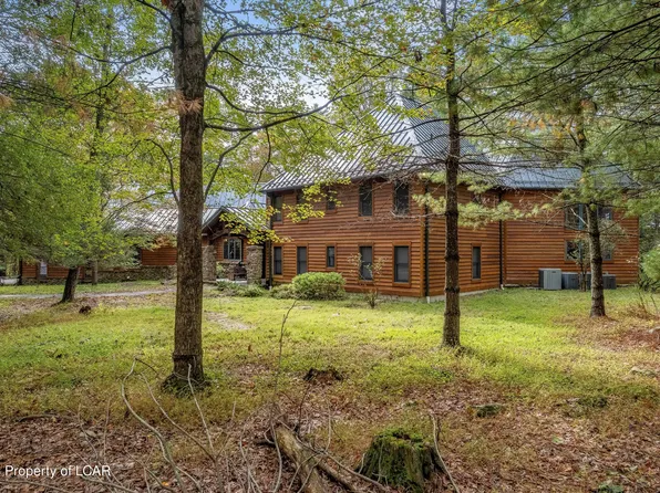 235 E Center St, Shavertown, PA 18708