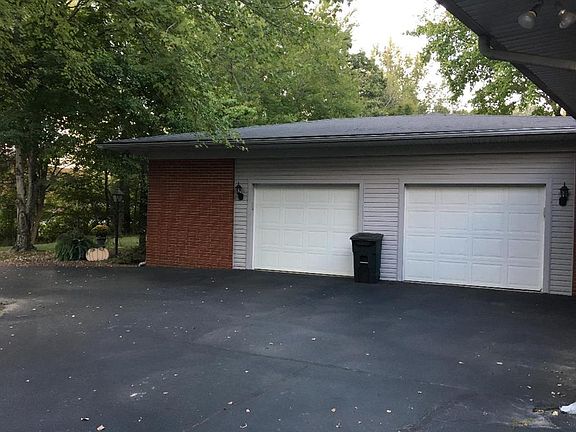 3rd image of 177 Westview Ave