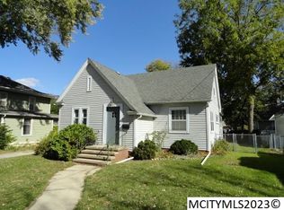 907 N Washington Ave, Mason City, IA 50401