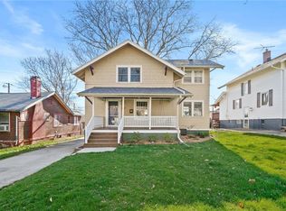 743 37th St, Des Moines, IA 50312