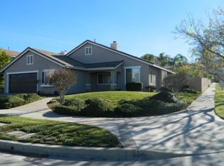 966 Latigo Ln, Corona, CA 92882