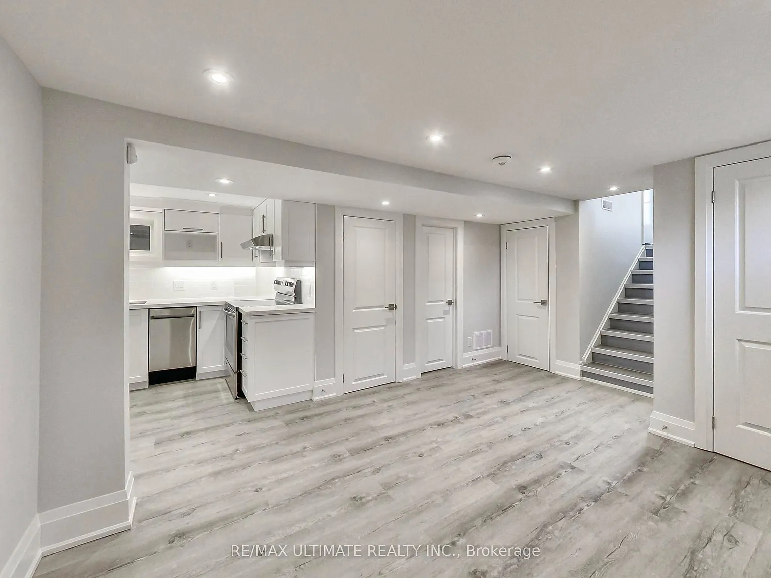 2 bed, $1,900 — Photo 1