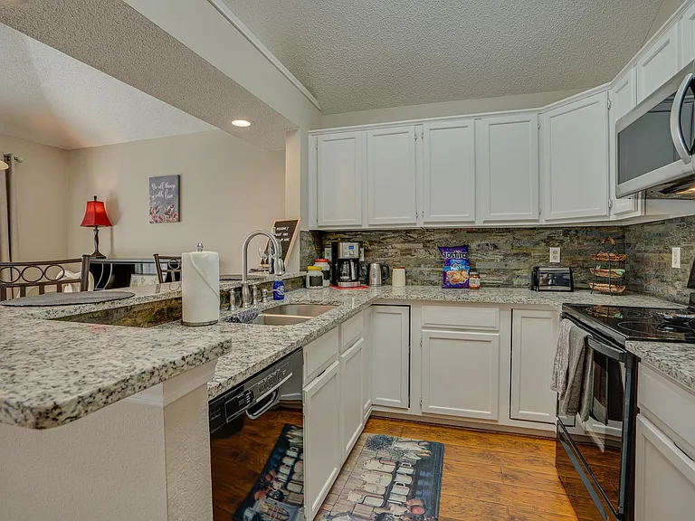 3808 Beaumont Ln — Photo 27