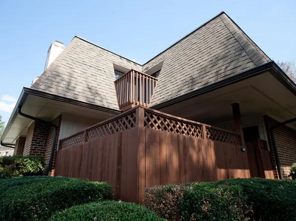 329 Brookberry Cir, Chapel Hill, NC 27517