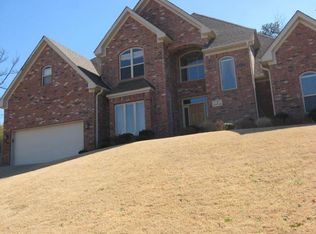 3 Chenay Dr, Little Rock, AR 72223