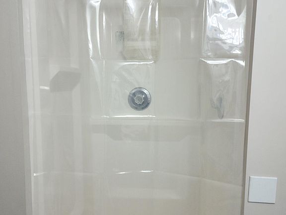 4th image of 9016 Okeith Ct