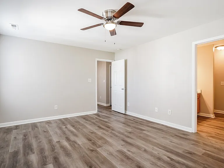 3206 Hayling Dr — Photo 11