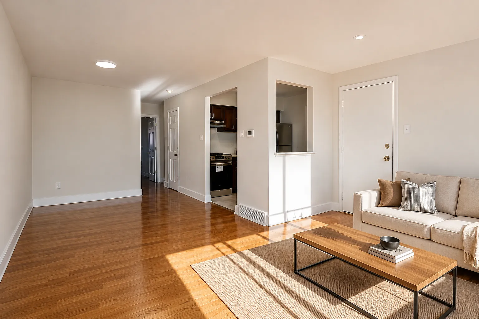 2 bed, 875 sqft, $1,475 — Photo 3