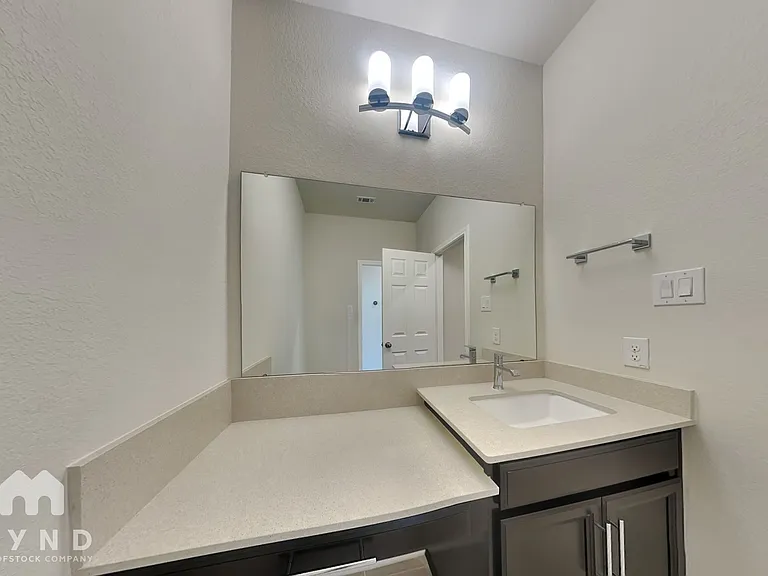 3112 Founders Rock Dr — Photo 12