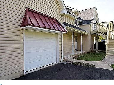 3rd image of 17 Philena Ave #2
