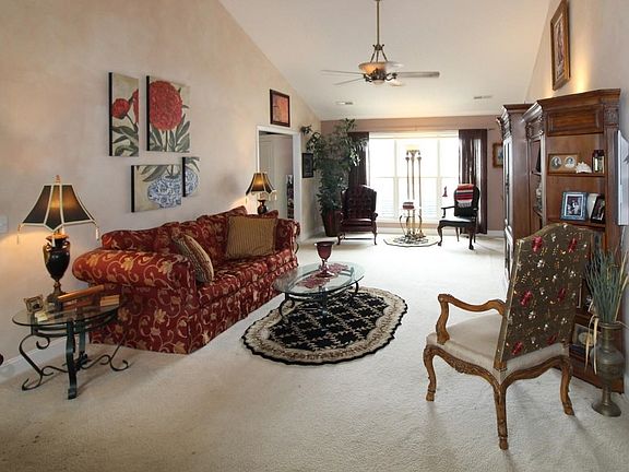 2nd image of 514 Westham Dr.