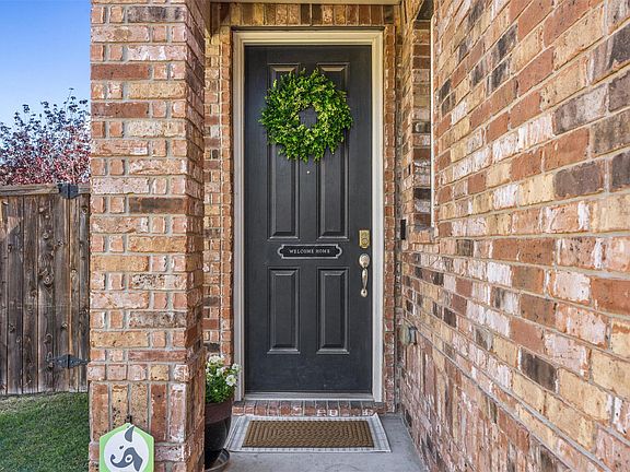 2nd image of 101 Muenster Dr #154