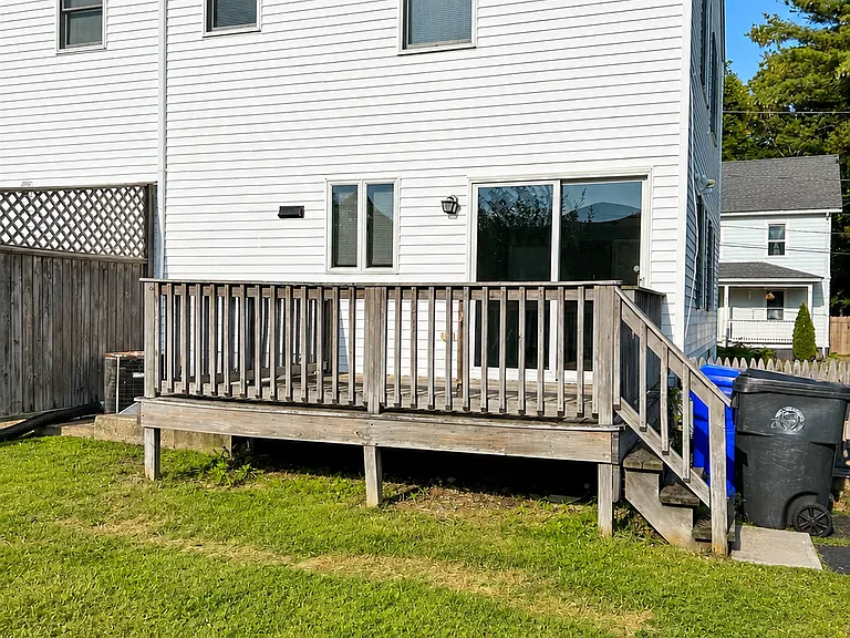 11 Barnold St — Photo 9