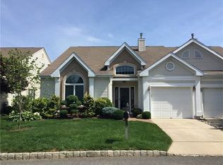 117 Birmingham Ln, Monroe Township, NJ 08831