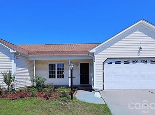 7456 Courtney Pines Rd, Wilmington, NC 28411