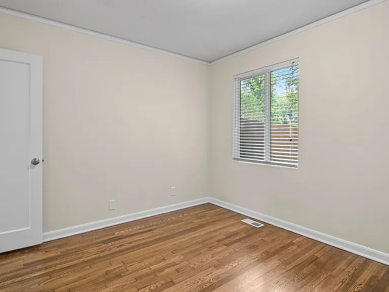 9520 SW Cypress St — Photo 20