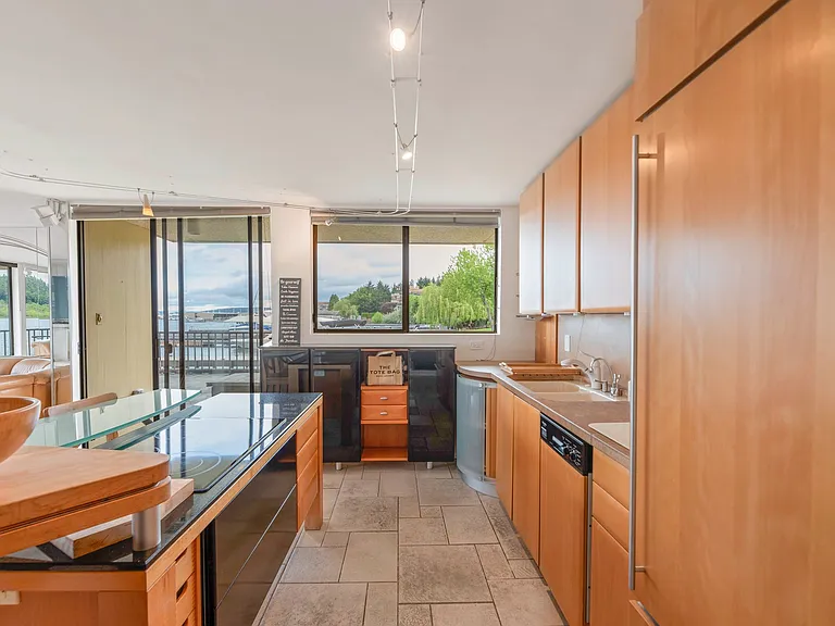 4561 Lake Washington Blvd NE #104 — Photo 6