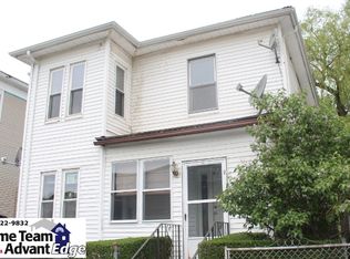 27 Colton St, Worcester, MA 01610