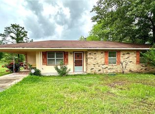624 Azalea Ln, Marksville, LA 71351