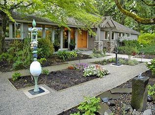 1404 S Mary Failing Dr, Portland, OR 97219