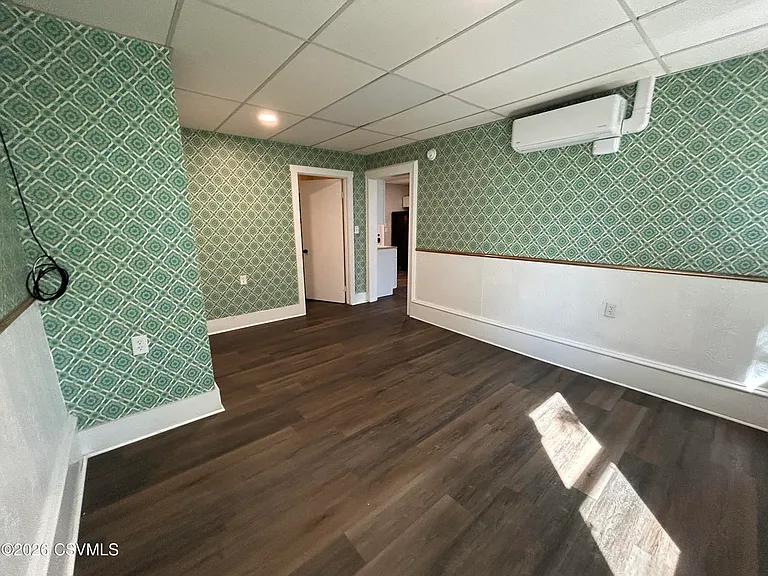 352 Market St #A — Photo 6