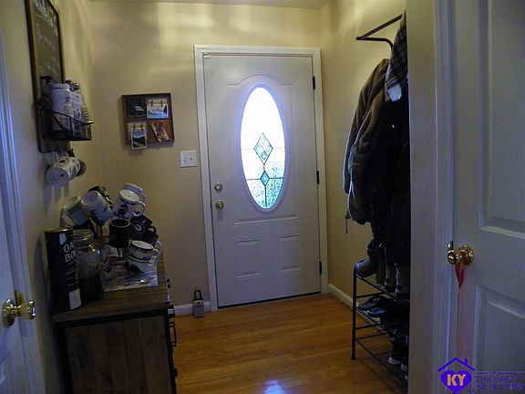 3rd image of 1411 Amanda Jo Dr