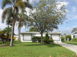 1621 4th Ct, Vero Beach, FL 32960