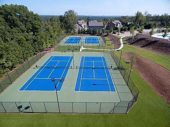 5th image of 5134 Sunlake Dr