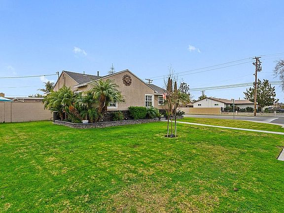 4th image of 11502 Reva Dr