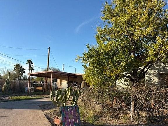 2nd image of 1620 W Niagara St