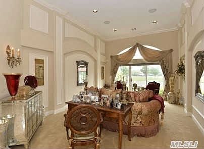 4th image of 101 Hamlet Dr