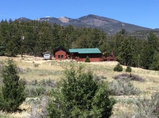 16 Jaybird Ln, Ute Park, NM 87749