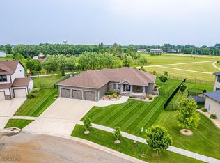 414 Persimmon Pl W, West Fargo, ND 58078