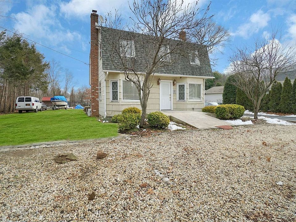 1st image of 179 Brooksite Dr
