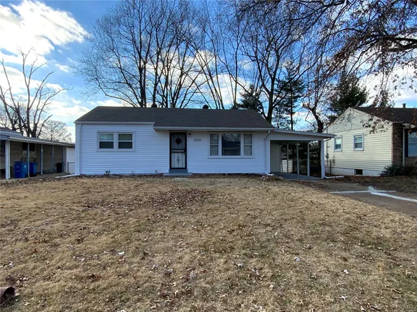 9831 Eastdell Dr, Saint Louis, MO 63136