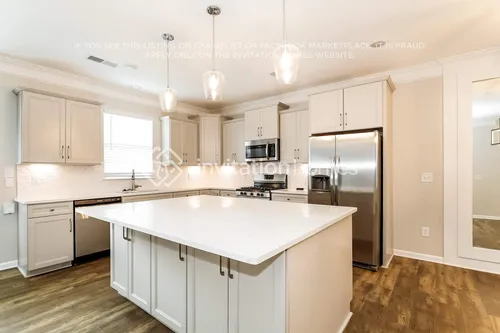 504 Laurel Walk Ln Photo 1
