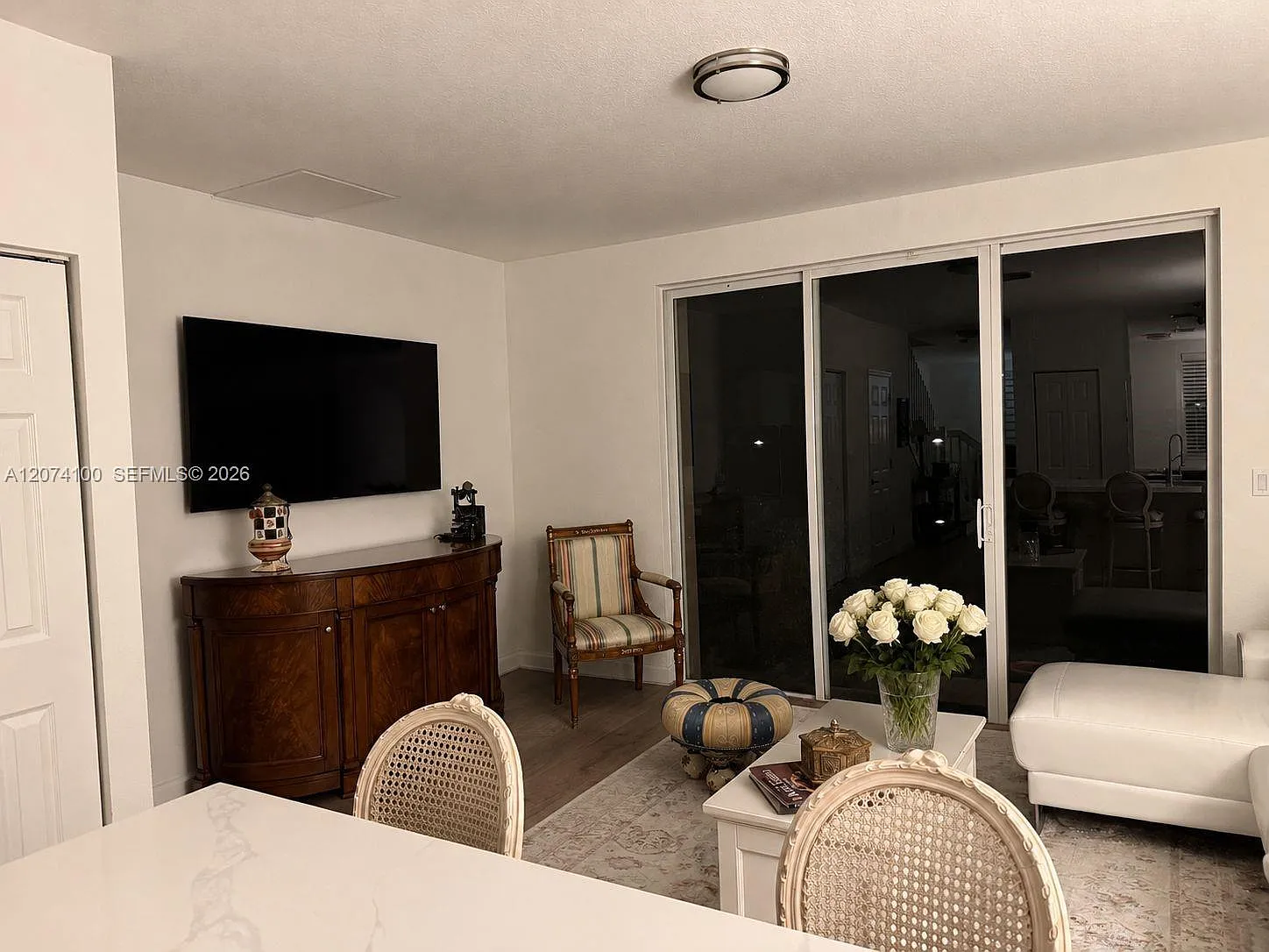 The Shores Condo No 1 — Photo 4