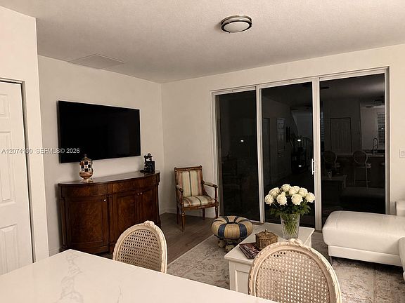 4th image of 9259 SW 227th St #925