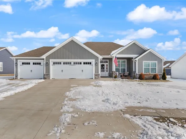 6302 Messina Drive, Sellersburg, IN 47172