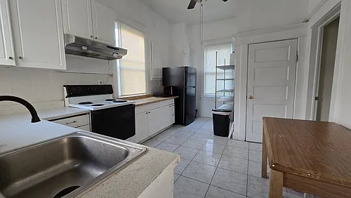 2017 Drayton St Photo 1